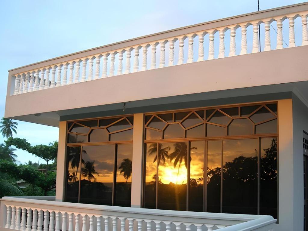 Sagarika Beach Hotel Moragalla Eksteriør bilde