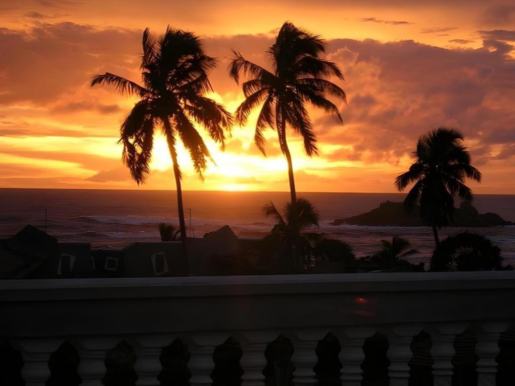 Sagarika Beach Hotel Moragalla Eksteriør bilde