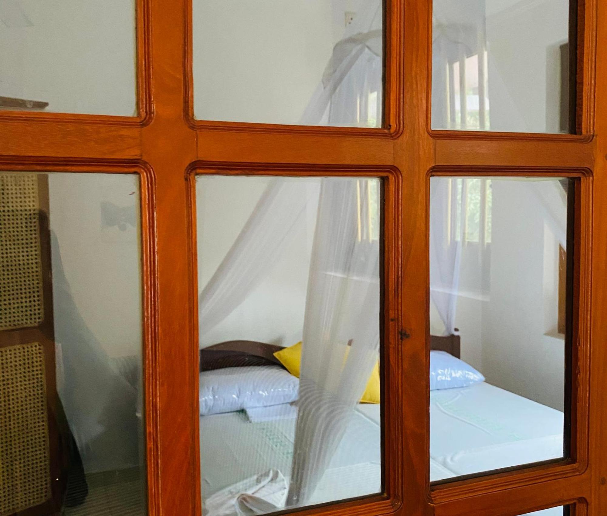 Sagarika Beach Hotel Moragalla Eksteriør bilde